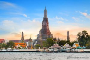 wat-arun-in-bangkok